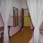 Robby's House 维克艾库塞