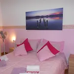 Robby's House 2* 维克艾库塞