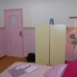 Robby's House 维克艾库塞