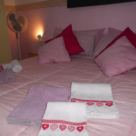 Bed & Breakfast Robby's House 2*
