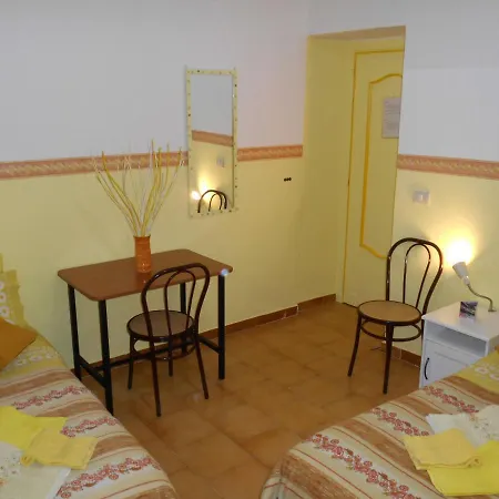 Robby's House Bed and Breakfast Vico Equense