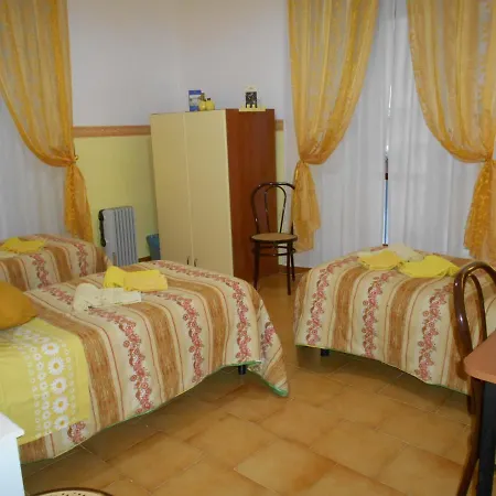 Robby's House Bed & Breakfast Vico Equense