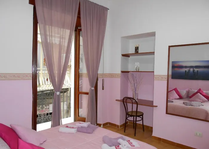 Robby's House Bed and Breakfast Vico Equense