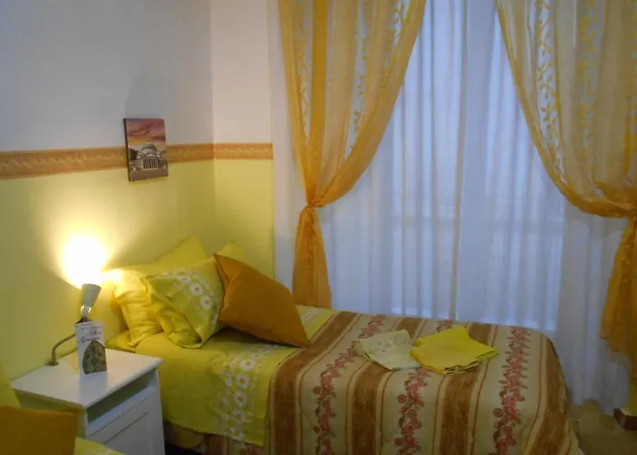 Robby's House Bed and Breakfast Vico Equense