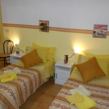 Bed & Breakfast Robby's House 2*