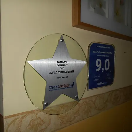 Robby's House 维克艾库塞