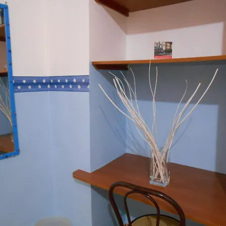 Robby's House 住宿加早餐酒店 2*