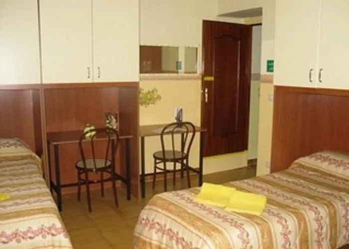 Robby's House Bed & Breakfast 2*