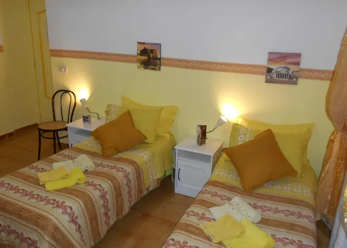 Bed & Breakfast Robby's House 2*